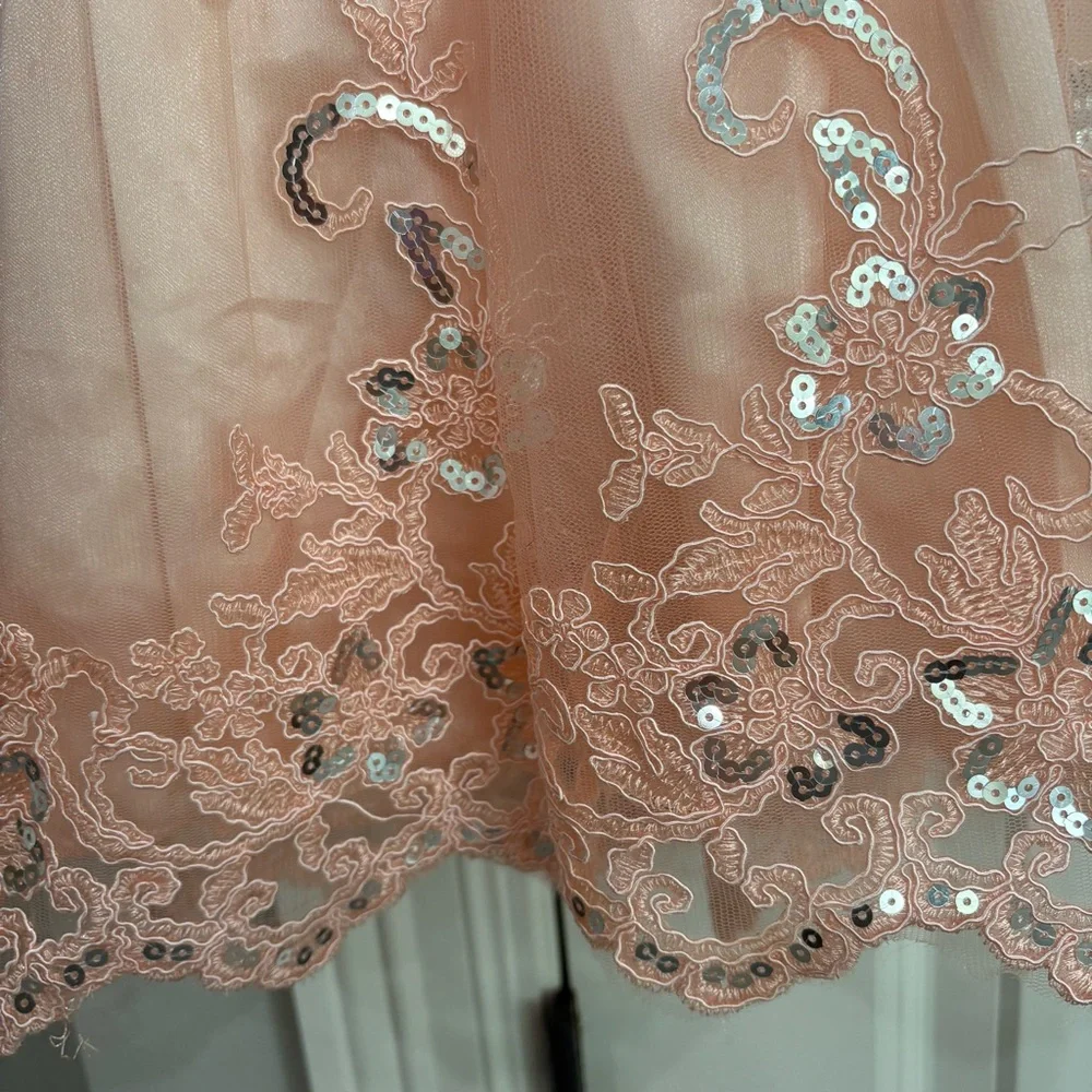 Peachy pink Unbranded sleeveless formal dress with lace pearls sequins 3t/4t GUC